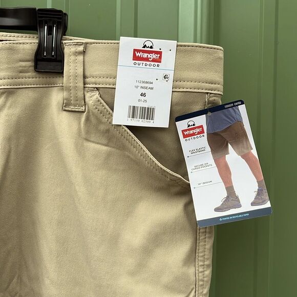 Men's Outdoor Performance Zip Cargo Short with UPF 50+ Size 46 - Picture 4 of 12